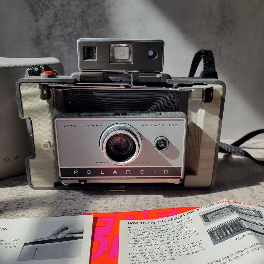 Polaroid land camera